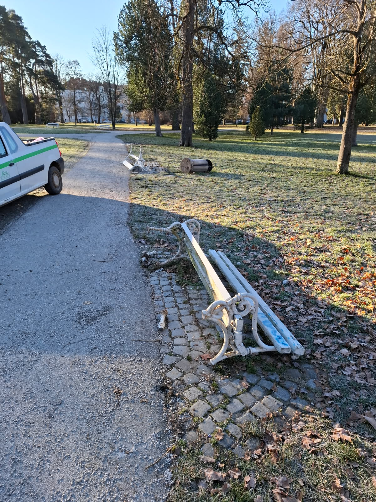 Vandalizem v Mestnem parku