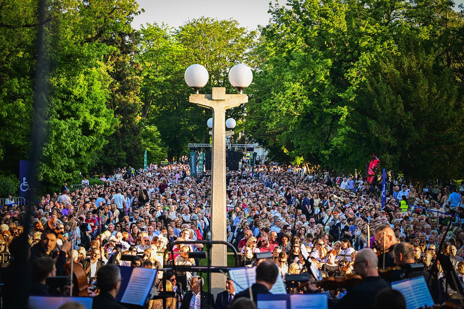 11. Operna noč v Mestnem parku
