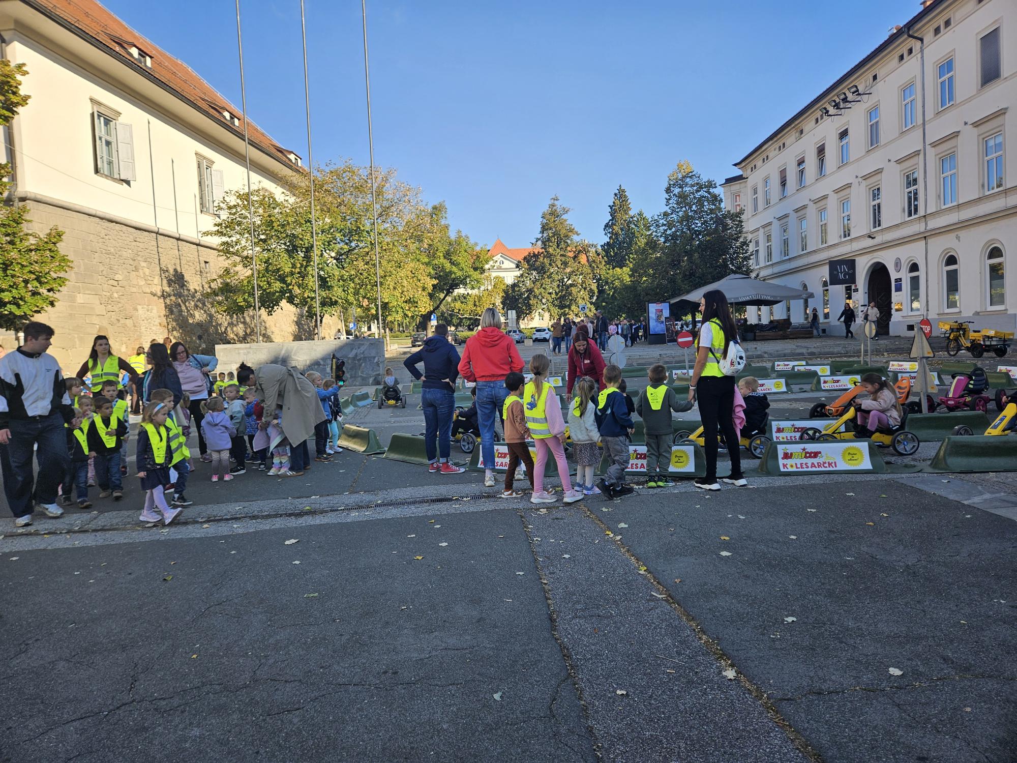 Osredotoči se na cesto! 2026